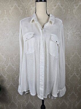 Free People Size Large "One of the Guys" White Waffle Weave Tunic Button Front